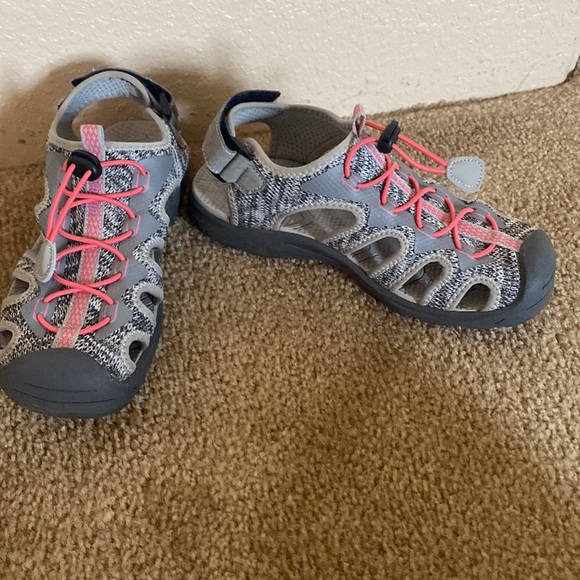 Hiking sandals, used only ones - Picture 2 of 5